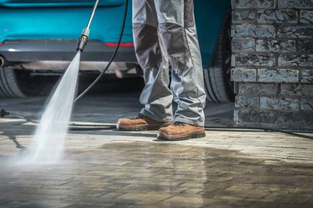 Best Building Exterior Washing  in Eastpoint, FL