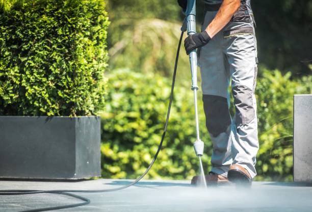 Best Factory Floor Cleaning  in Eastpoint, FL