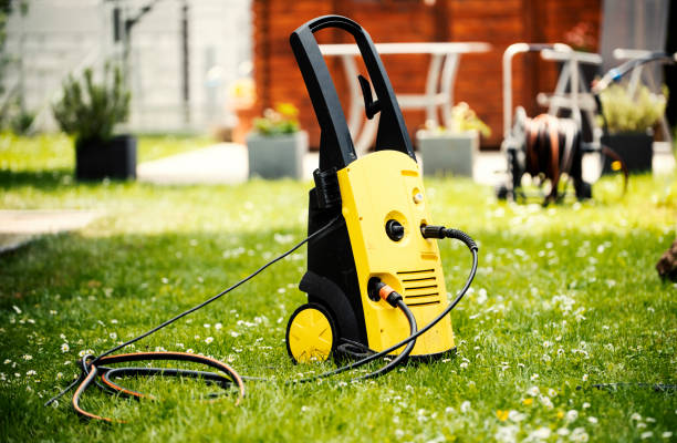 Post-Construction Pressure Washing in Eastpoint, FL